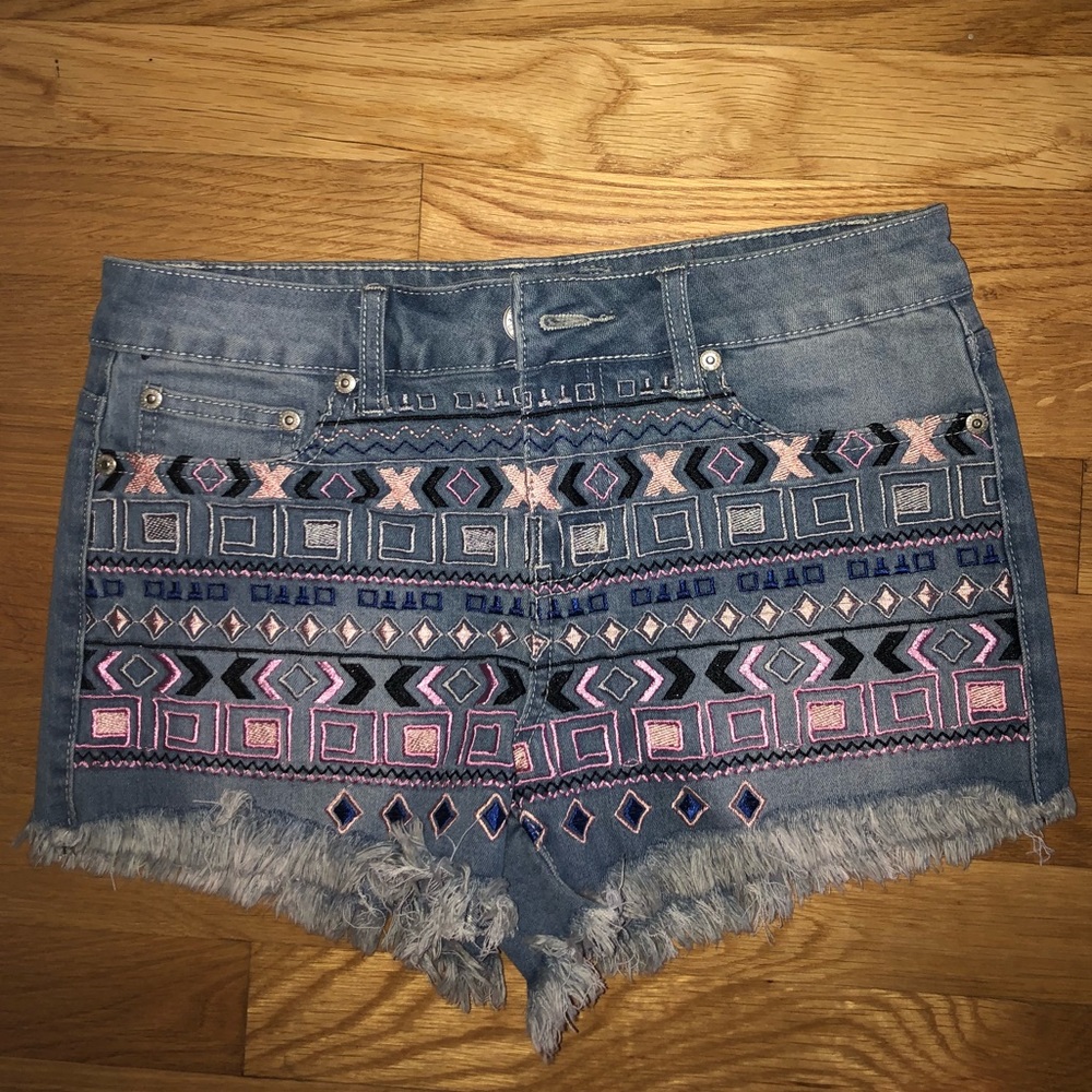 Aztec high waisted shorts